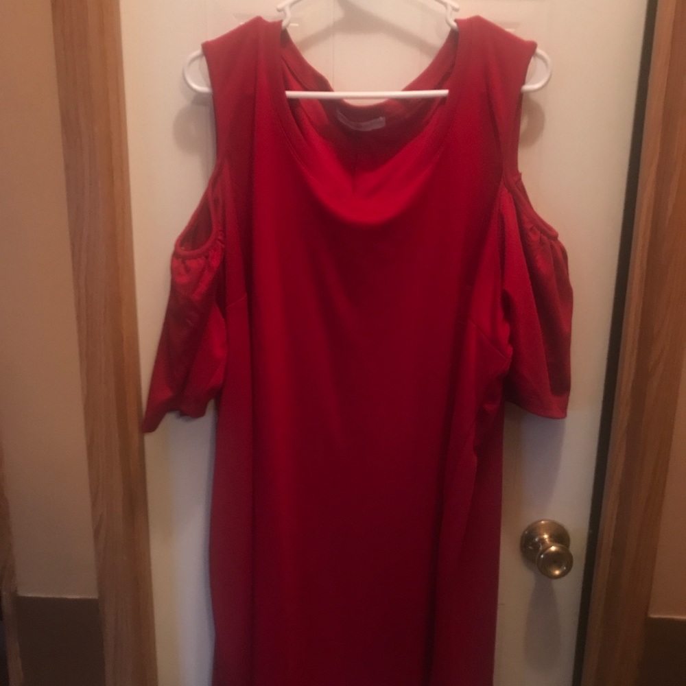 Cold Shoulder Tunic Dress